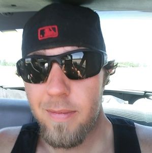 Meet your Posher, Russell